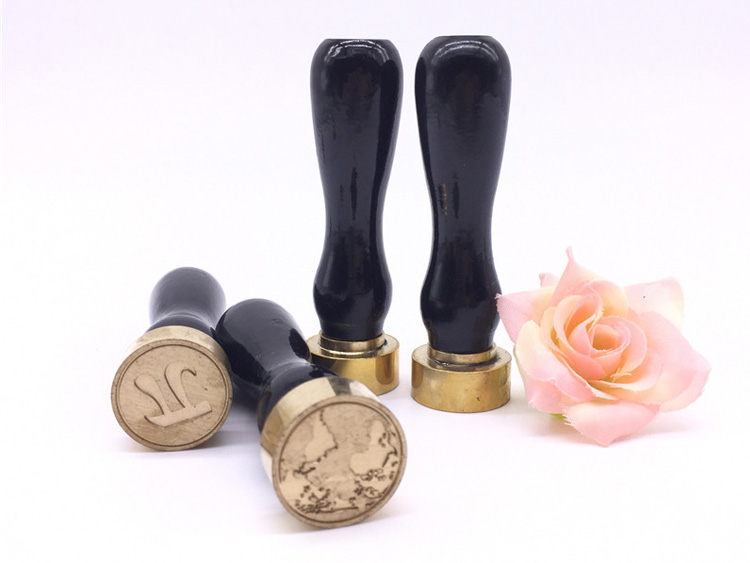 Custome Individual Wedding Rose Wood Handle Brass Wax Seal Stamp